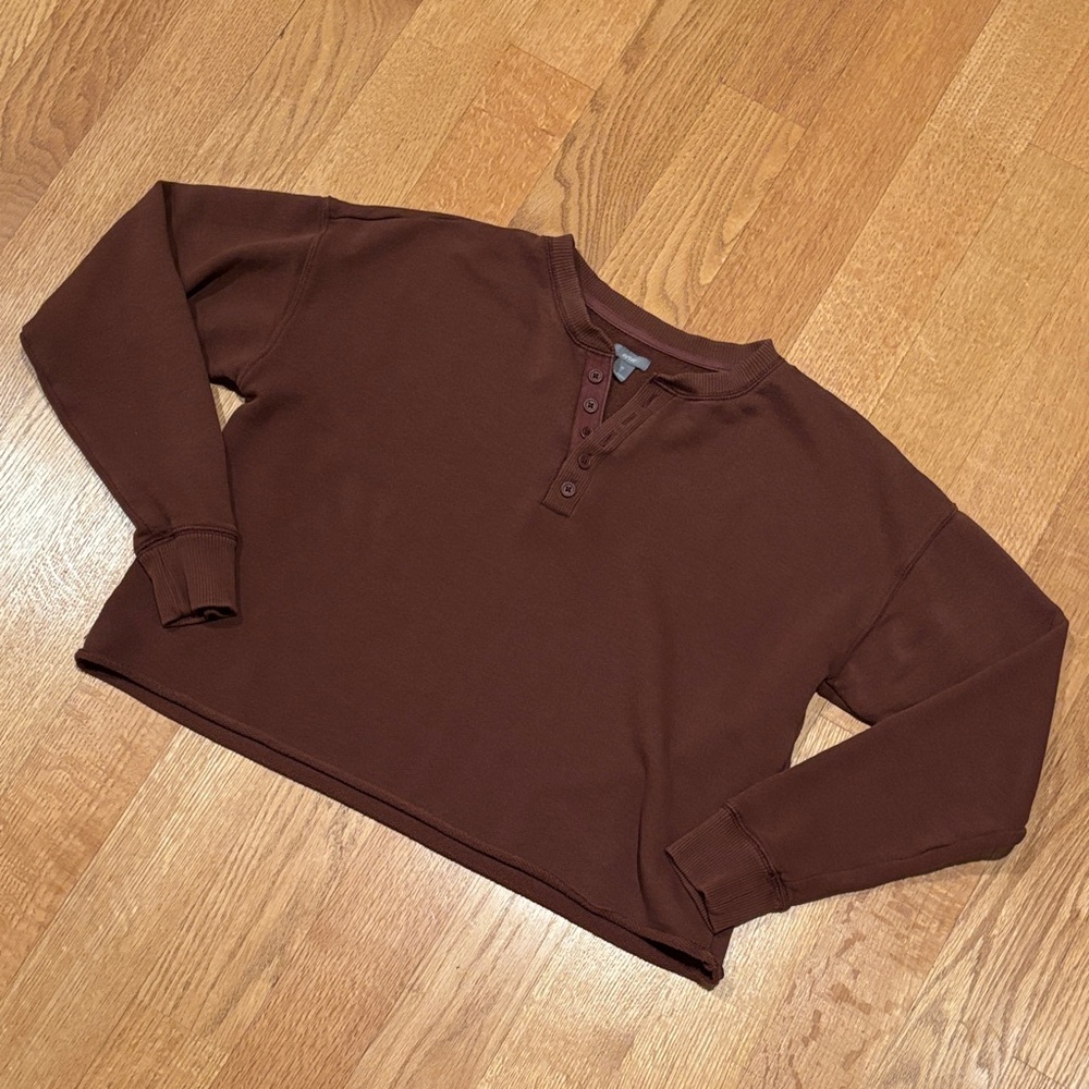 AERIE xs 1/4 button crop sweatshirt